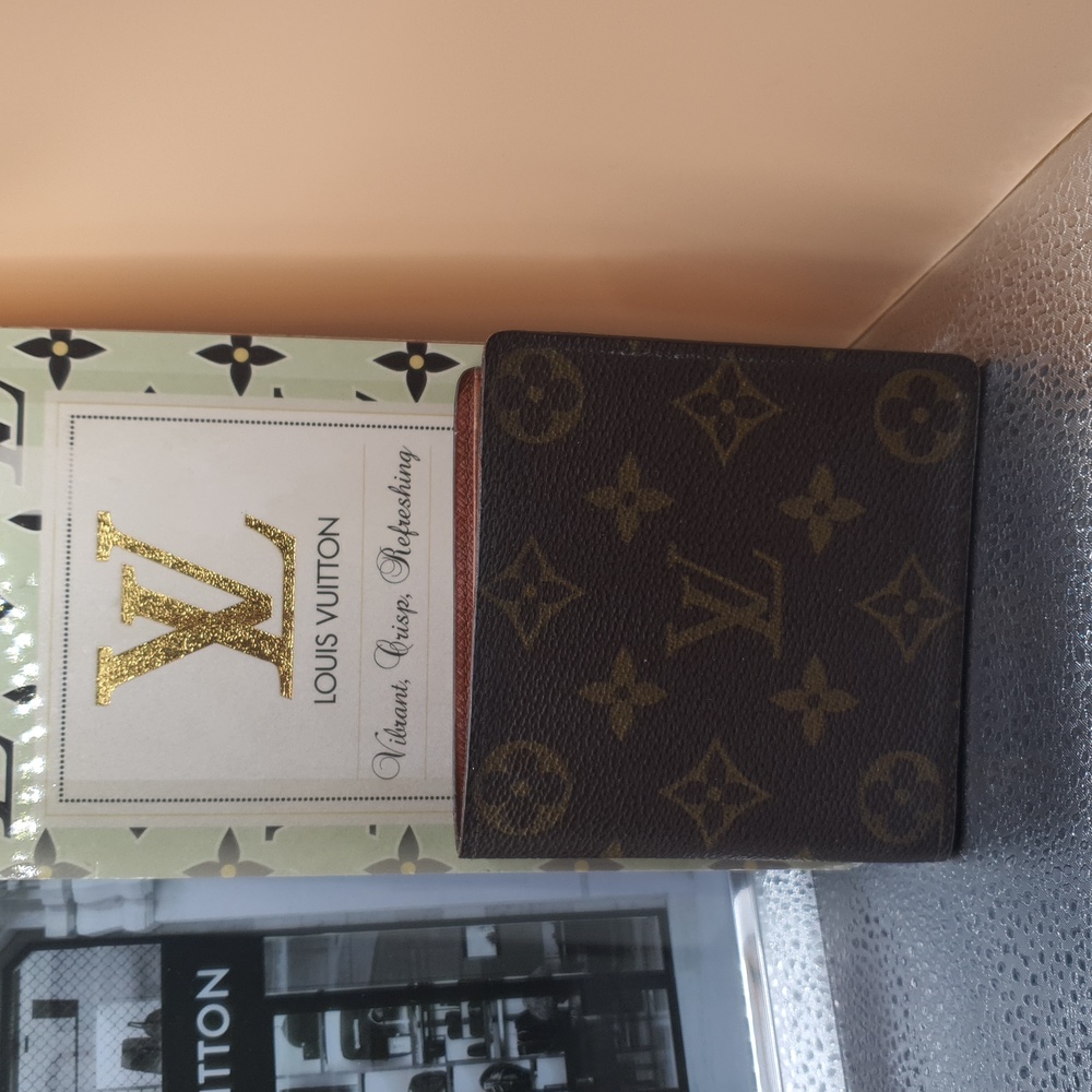🤎Louis Vuitton Brown Men's Monogram Wallet -EUC - Picture 10 of 14
